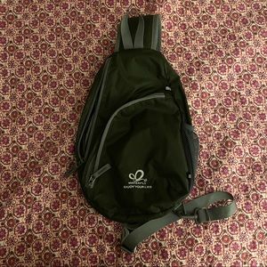 green cross body/fanny pack